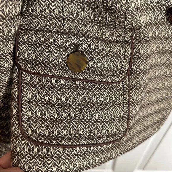 Beautiful Talbots blazer, size 10, wool/cotton, faux leather trim, academia - Picture 5 of 12